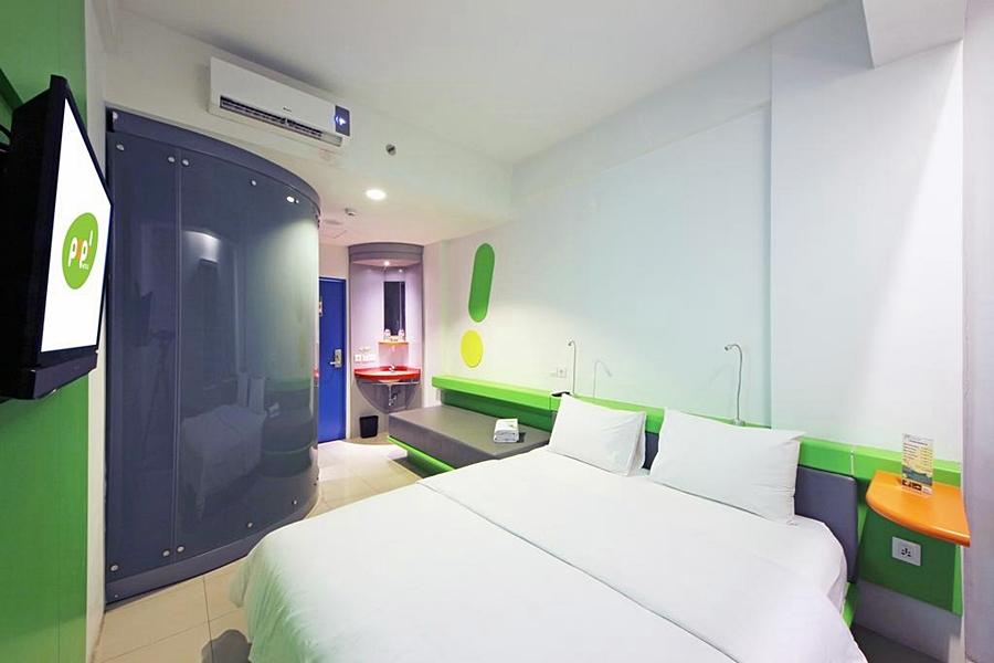 Pop! Hotel Tebet Jakarta Buitenkant foto